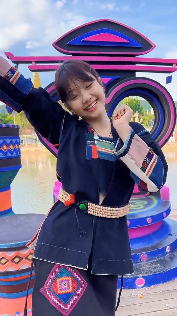 น้องมี่